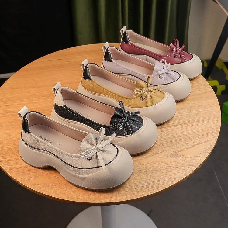 Retro Slip-On Thick-Sole Height-Increasing Casual Shoes