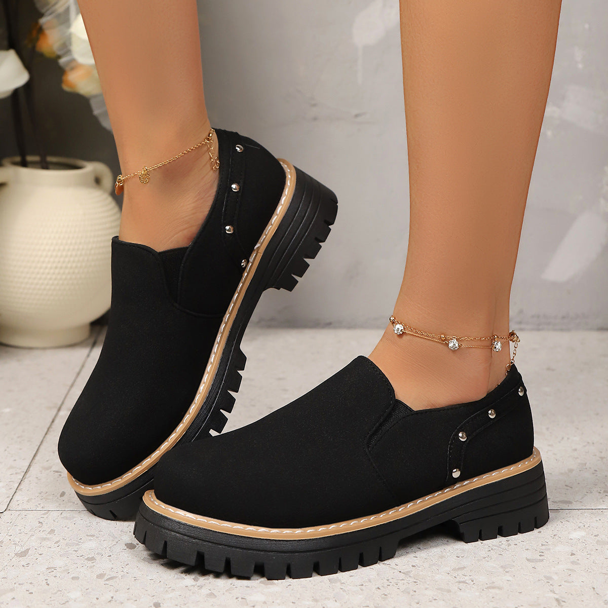 Women's Rivet Slip-On Chunky Heel Casual Shoes – PU Leather Low-Top British Style
