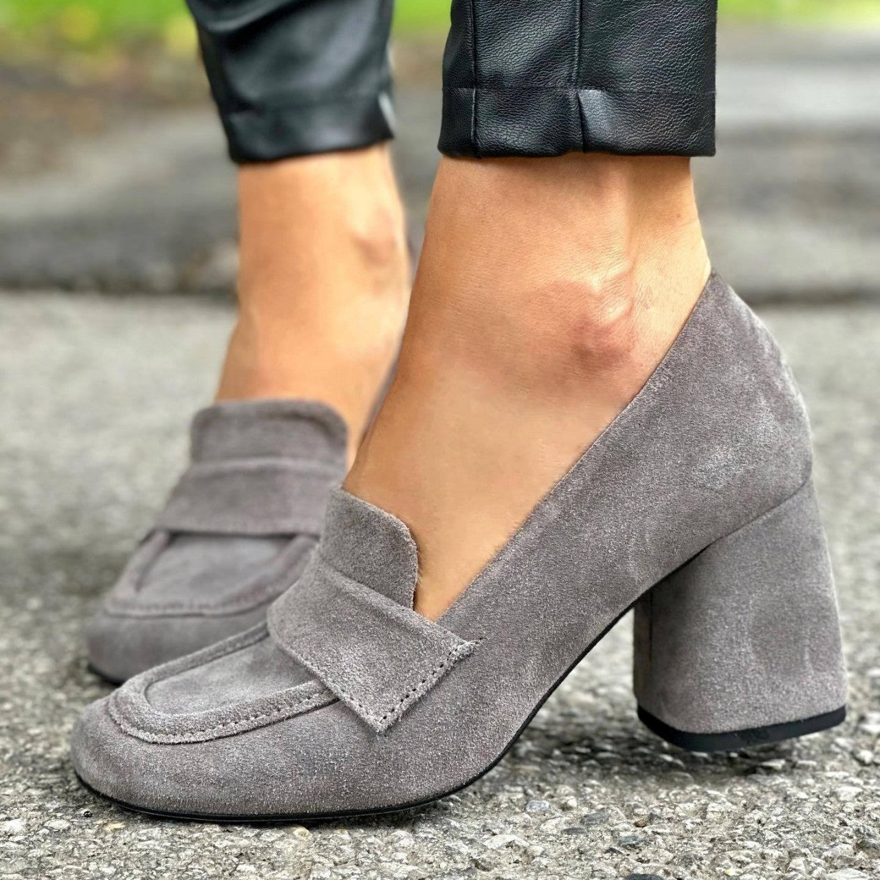 Women's Square Toe High Heel Slip-On Shoes - Chunky Heel Suede Pumps Plus Size