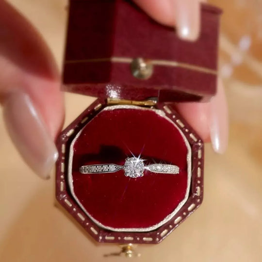 Another view: 1 Carat 925 Sterling Silver Moissanite Ring