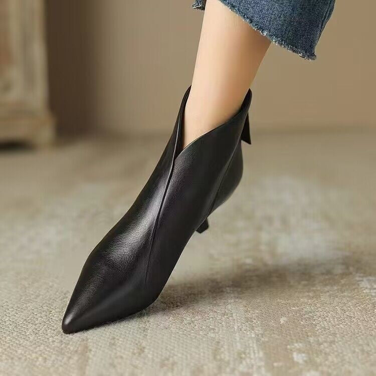 Women's Kitten Heel Ankle Boots – Pointed Toe Back Zipper | French-Style Chic