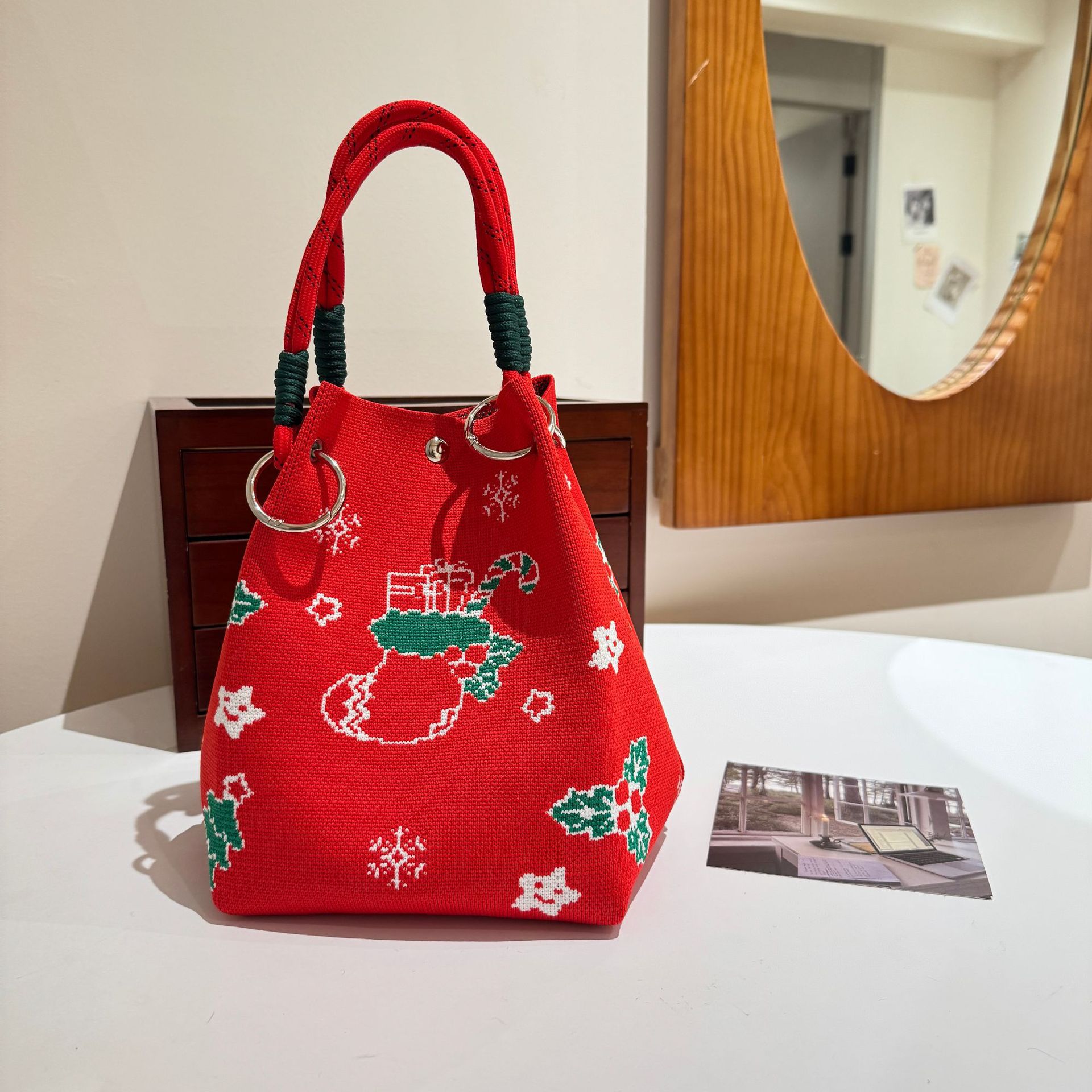 Women's Knitted Tote Bag - Large Capacity Magnetic Closure Bucket Bag