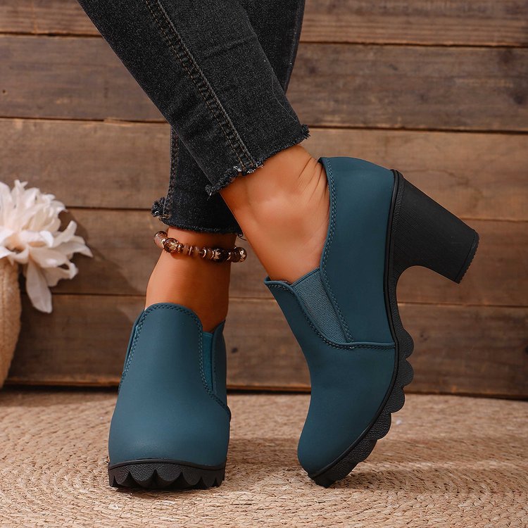 Women's Chunky Heel Mid-Calf Boots - Round Toe Suede Shoes with Rubber Sole