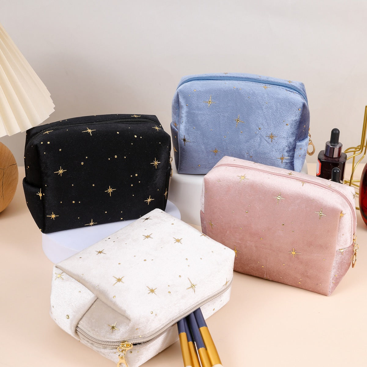 Velvet Cosmetic Bag - Portable Makeup Storage Organizer with Zipper