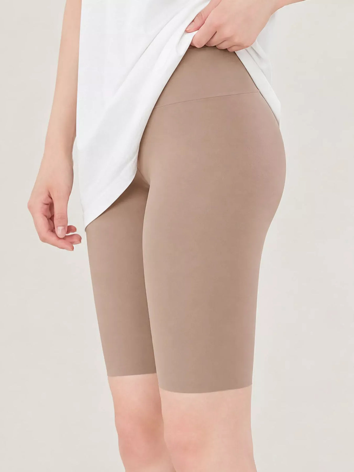 Women's High-Waisted Seamless Compression Shorts – Regular & Plus Sizes — photo 17