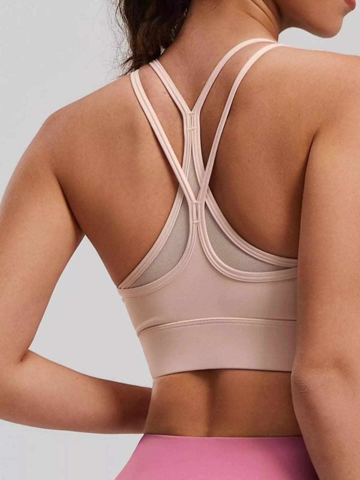 Seamless Scoop-Neck Sports Bra