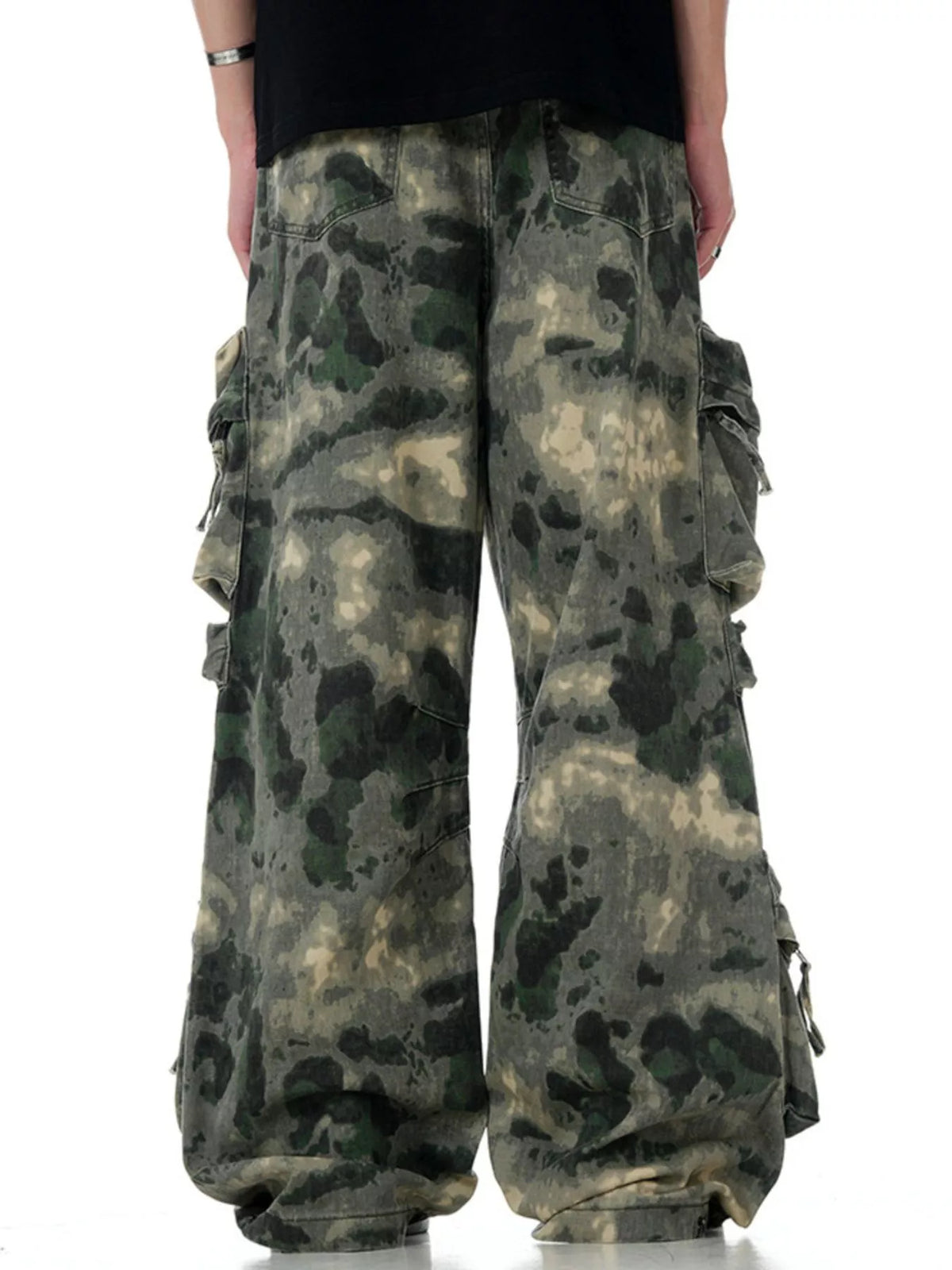 Men’s Camouflage Loose-Fit Cargo Pants