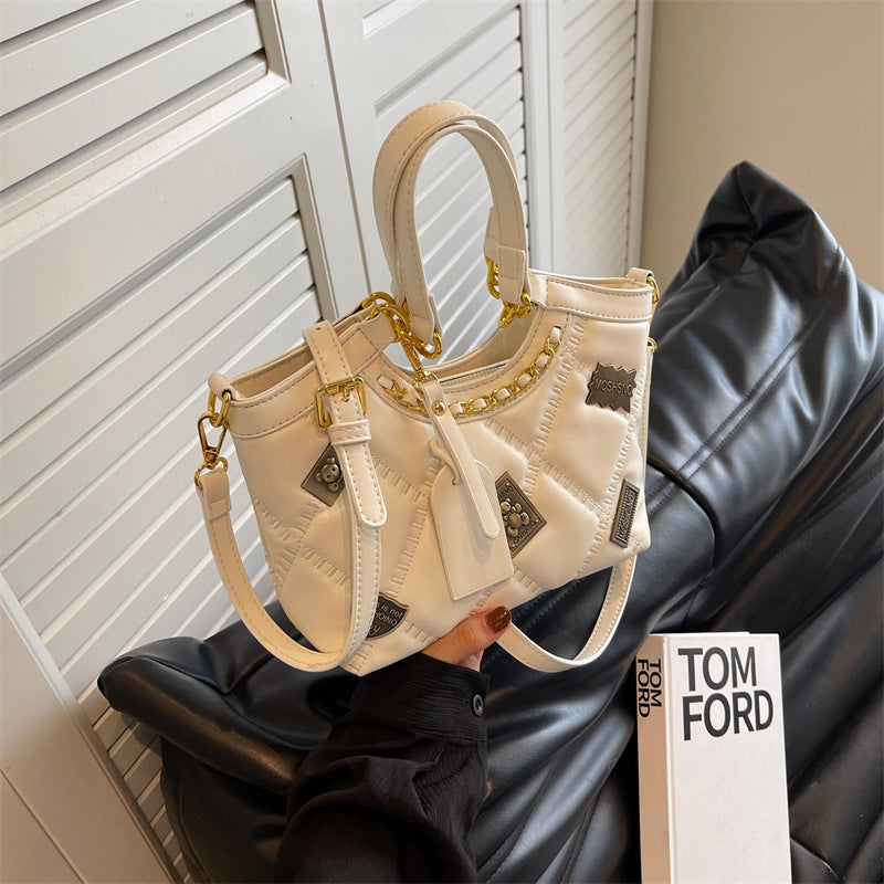 Diamond-Pattern Badge Shoulder Crossbody Bag for Women - PU Leather Bucket Bag with Chain Strap