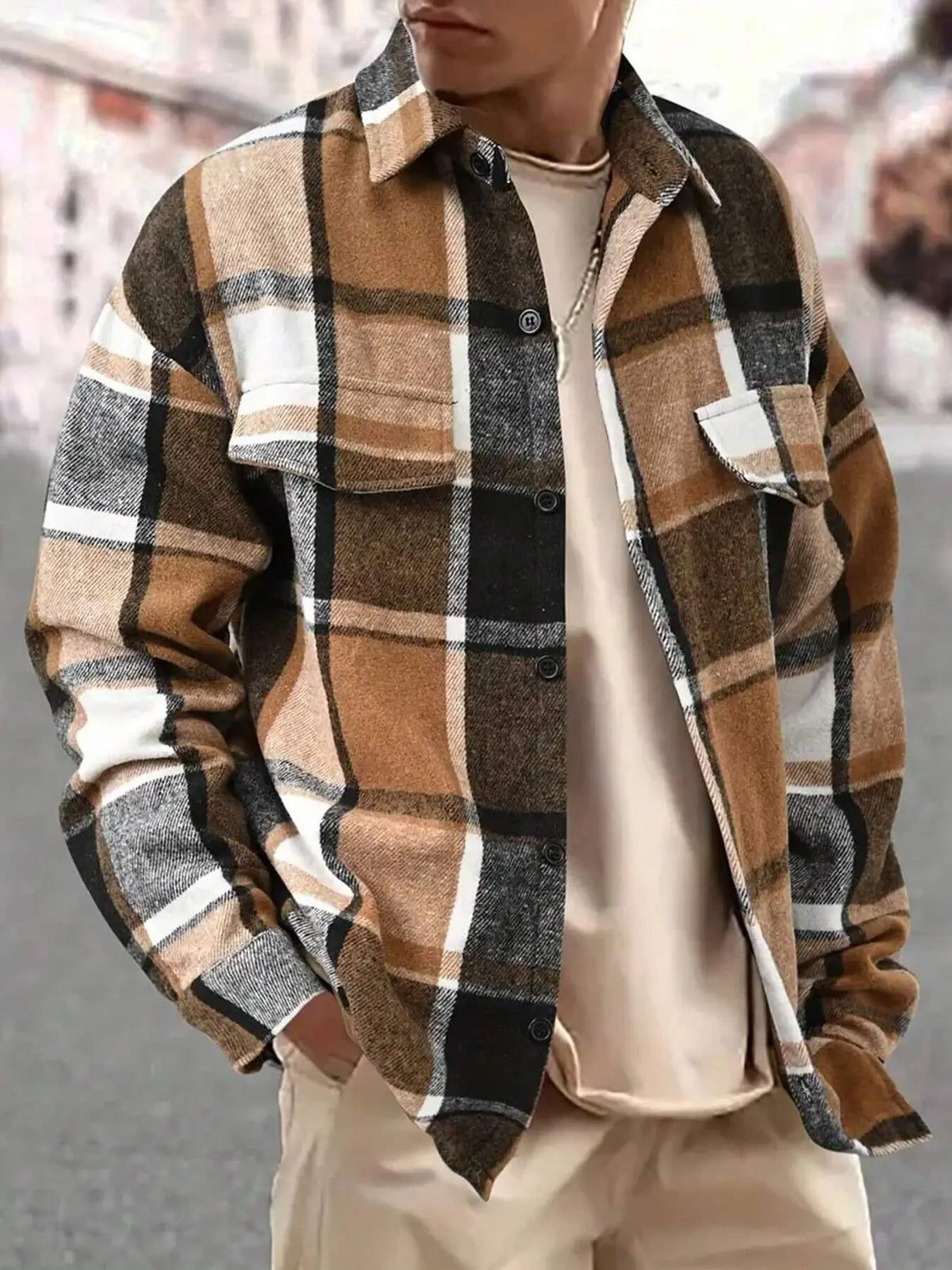 Men's Plaid Button-Up Shirt with Chest Pockets — photo 3