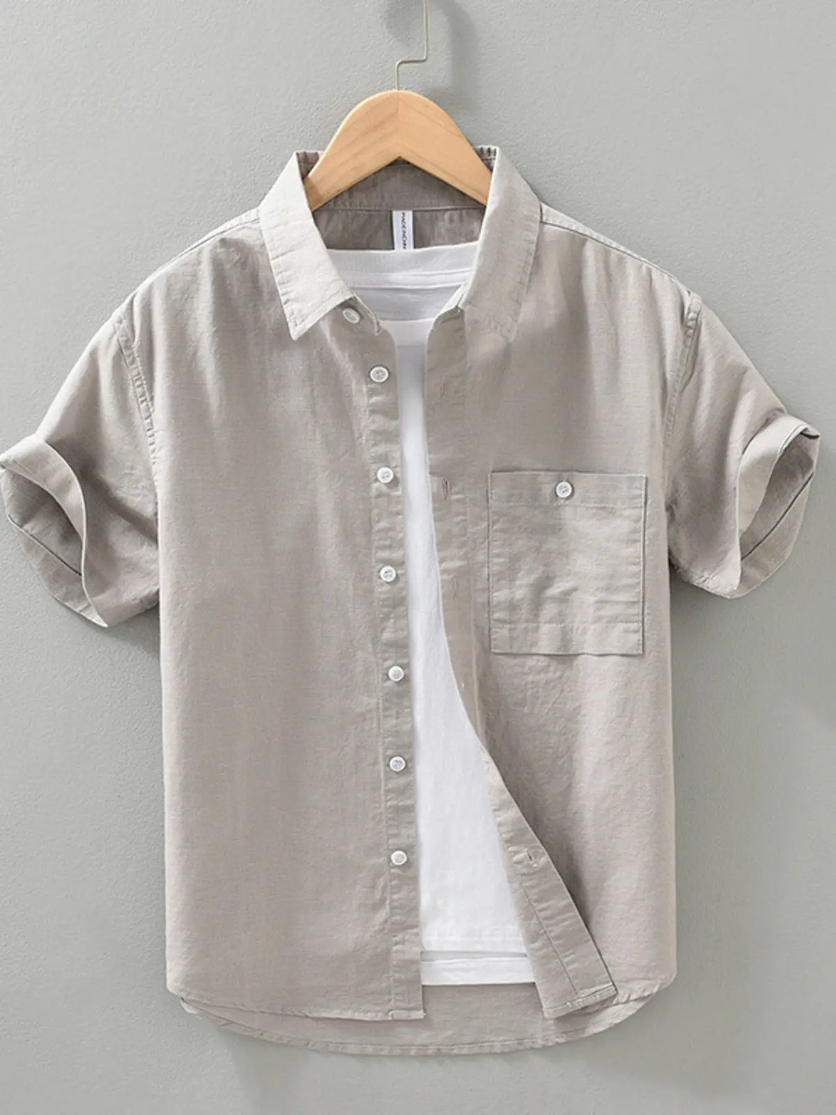Men's Casual Short-Sleeve Button-Down Shirt with Chest Pocket – Regular & Plus Sizes — photo 3