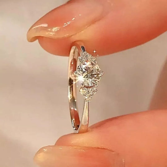 Another view: 1 Carat Moissanite 925 Sterling Silver Ring