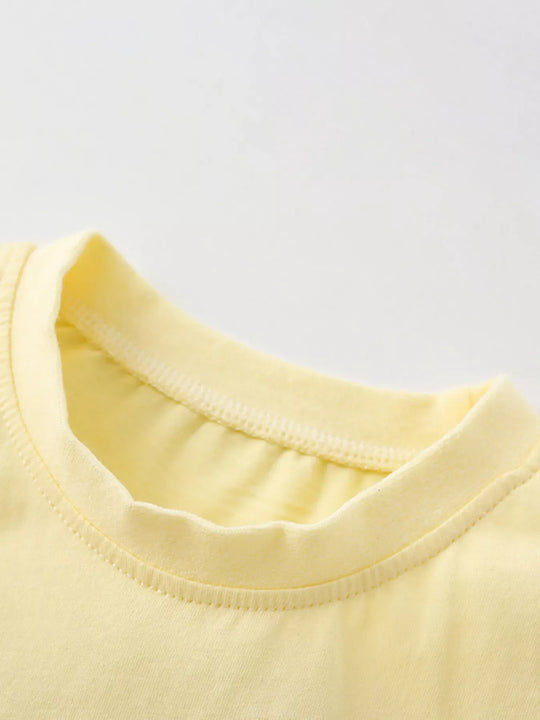 Another view: Tiger T-Shirt & Shorts Set — Yellow